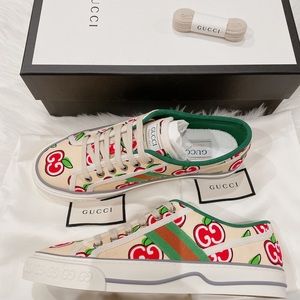 Gucci Tennis 1977 apple sneakers